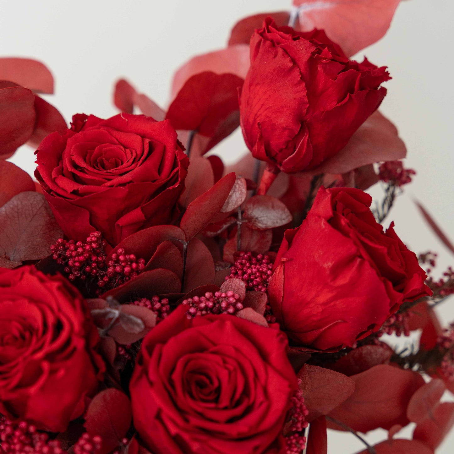 في الحب إلى الأبد