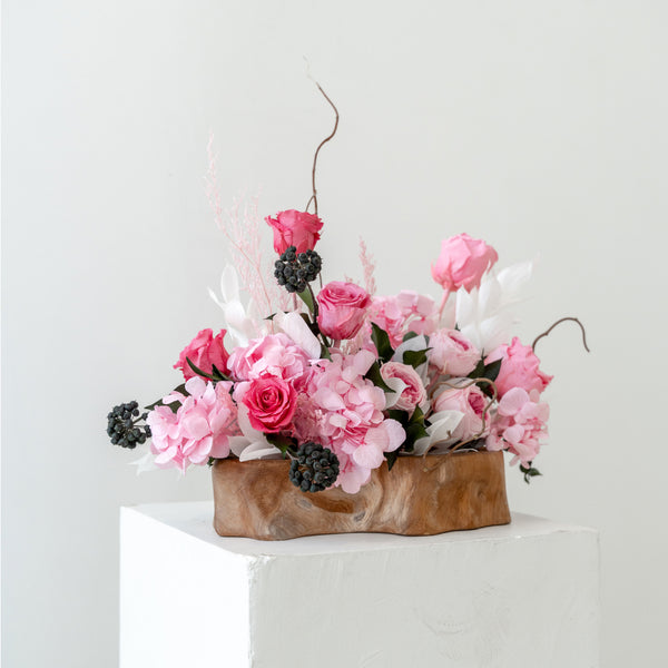 Blush Driftwood Garden